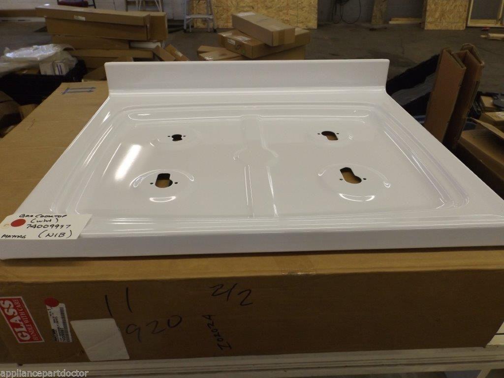 Maytag Whirlpool Stove 74009997 Gas Cooktop (wht) NEW IN BOX Maytag Whirlpool Stove 74009997 Gas Cooktop (wht) NEW IN BOX